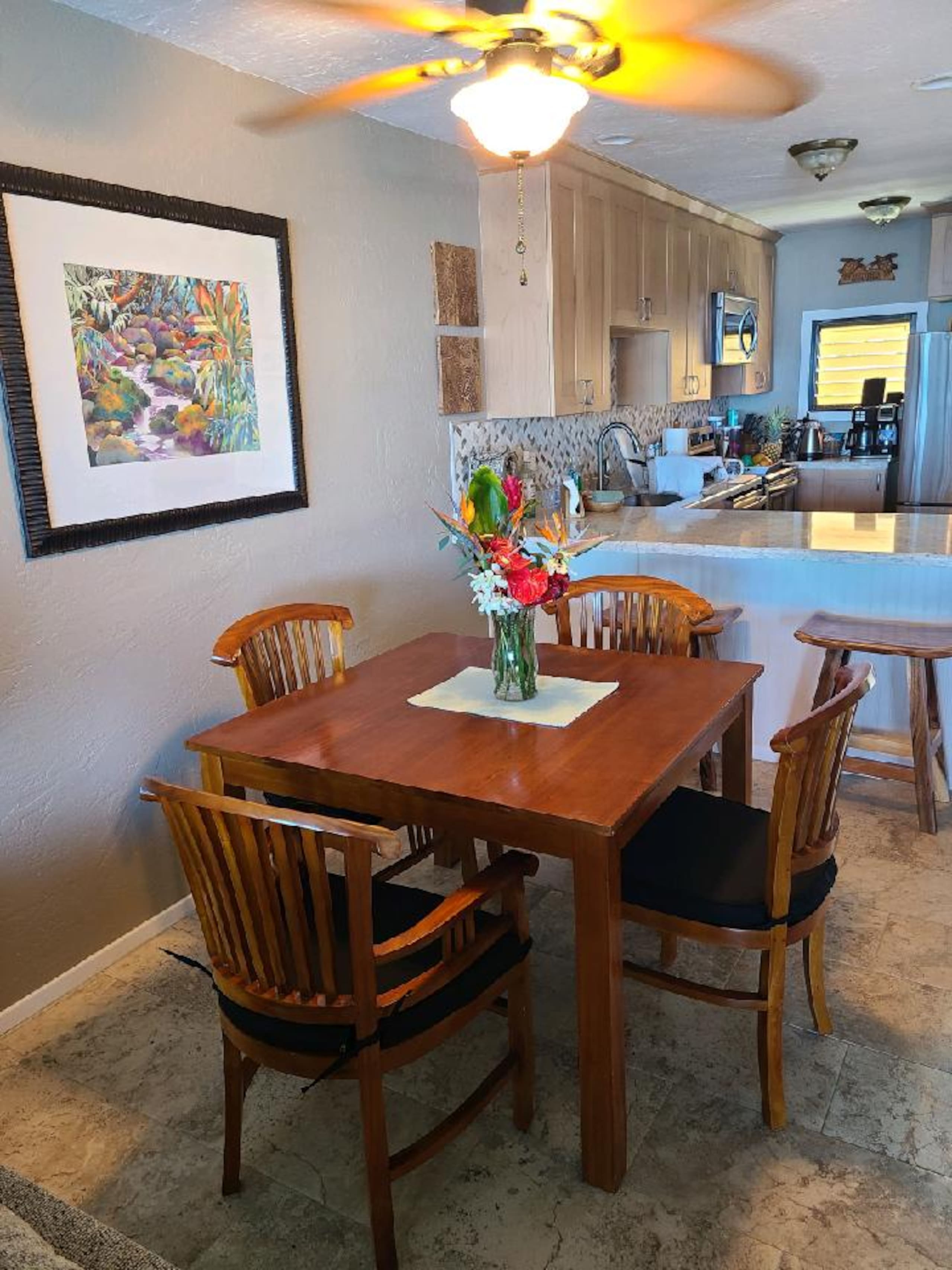Condo in Kailua-Kona · ★4.98 · 2 bedrooms · 2 beds · 2 private baths - Image 17