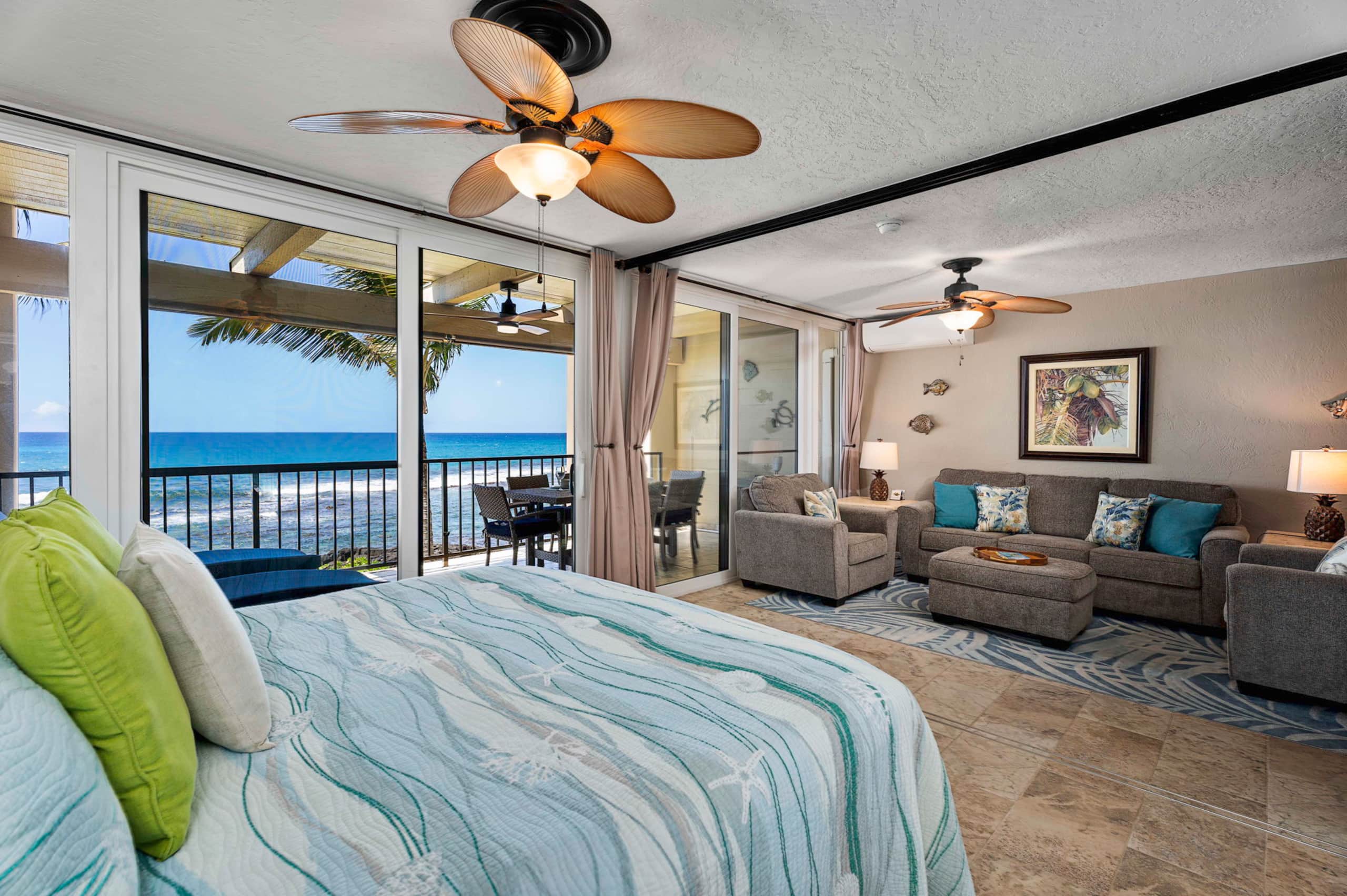 Condo in Kailua-Kona · ★4.98 · 2 bedrooms · 2 beds · 2 private baths - Image 21