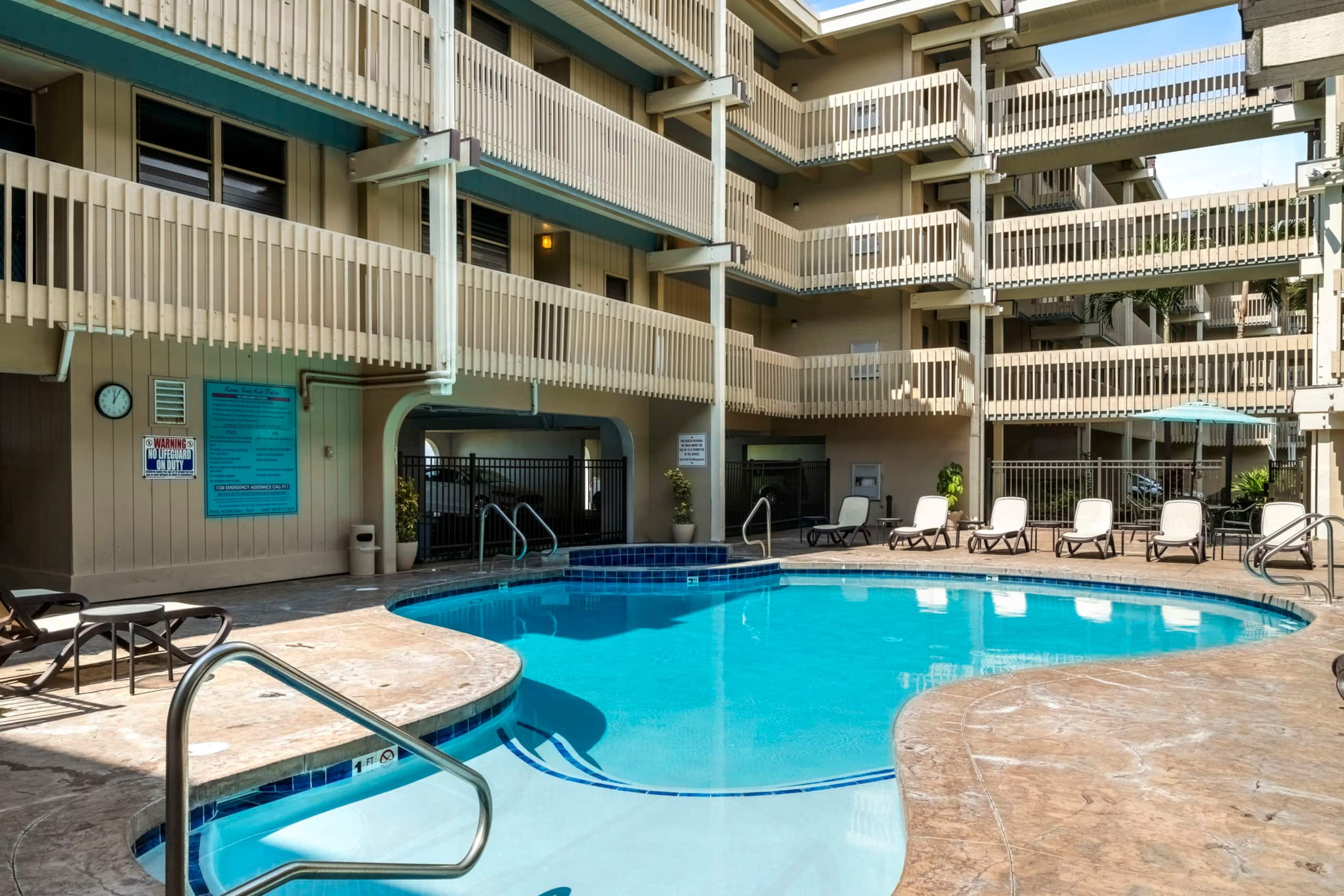 Condo in Kailua-Kona · ★4.98 · 2 bedrooms · 2 beds · 2 private baths - Image 55