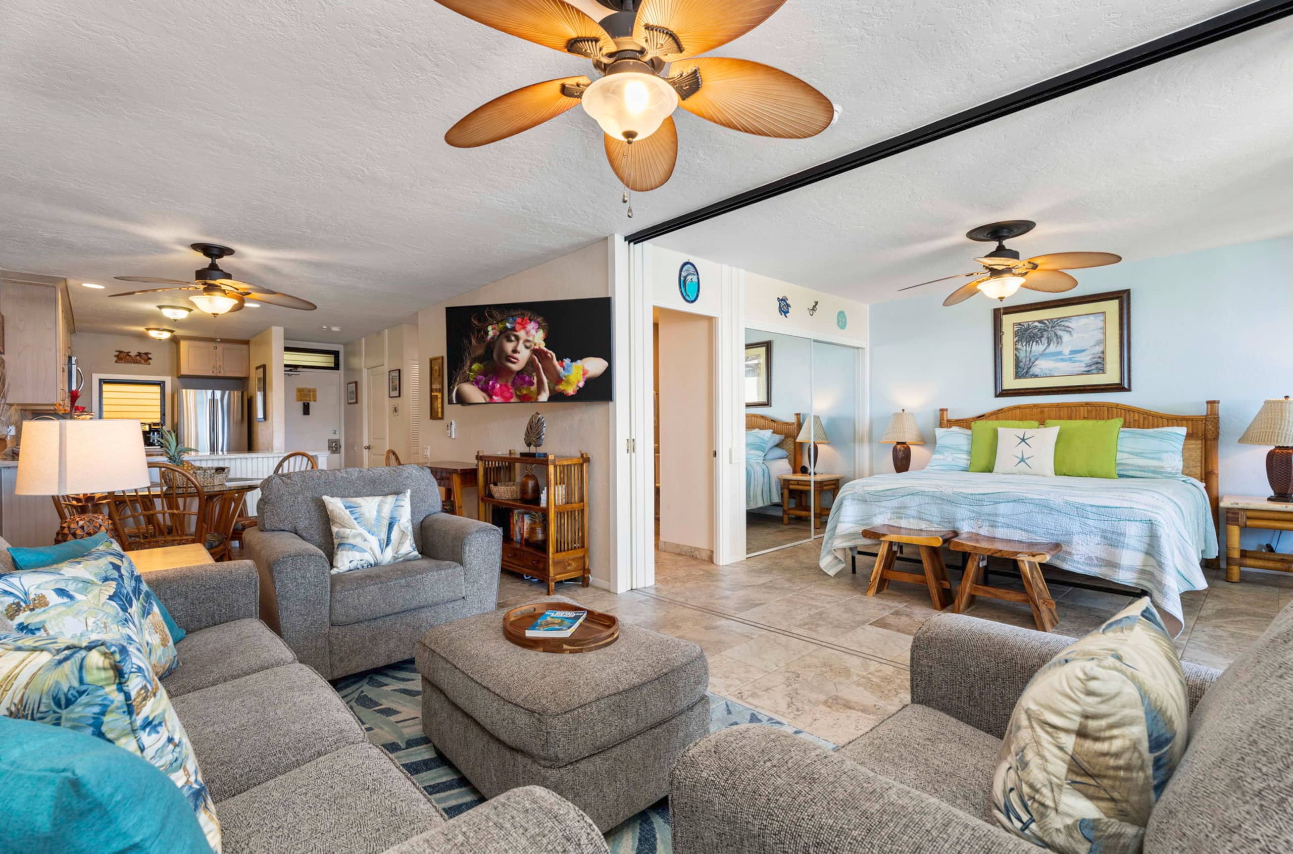Condo in Kailua-Kona · ★4.98 · 2 bedrooms · 2 beds · 2 private baths - Image 7