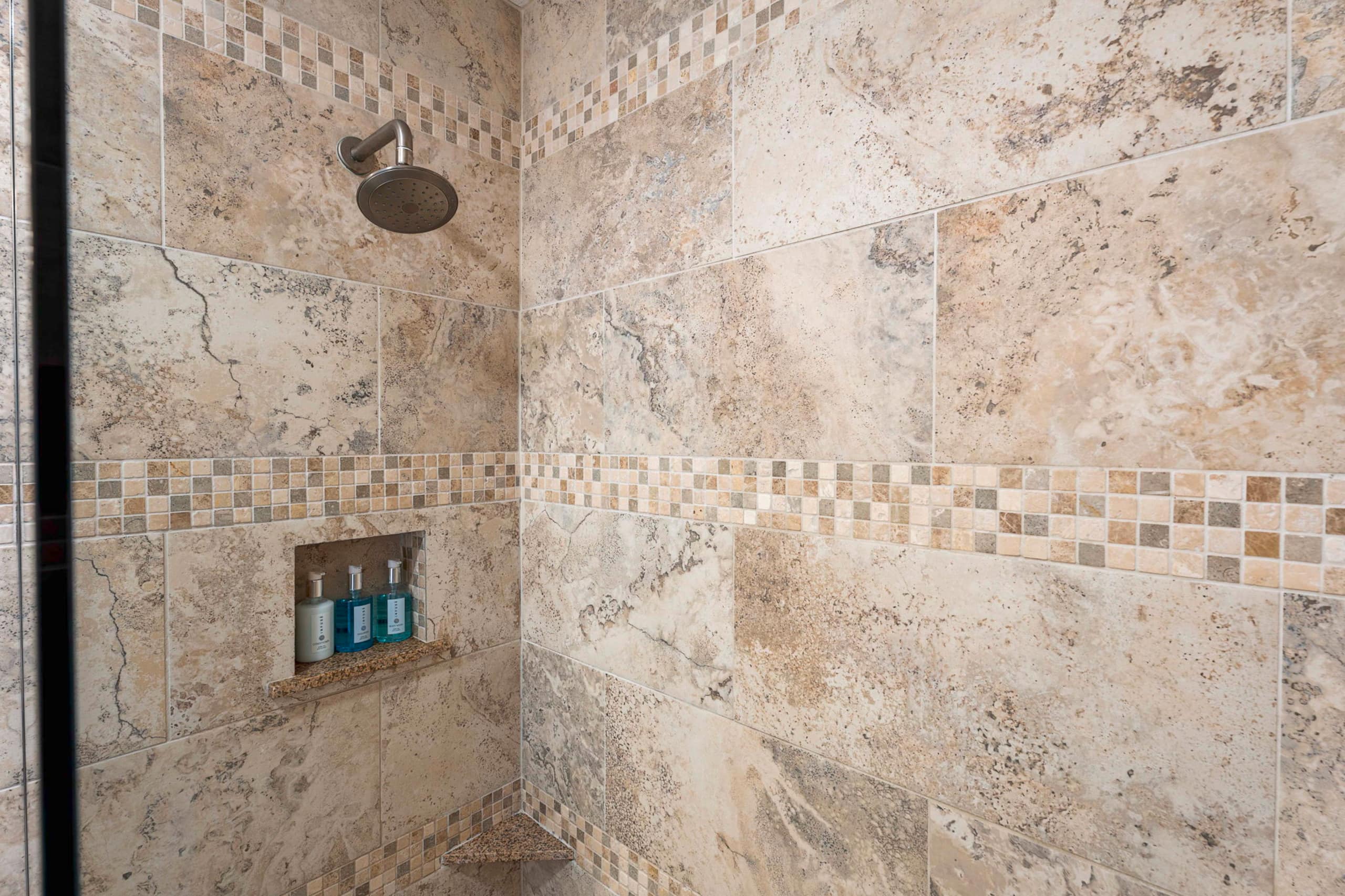 Condo in Kailua-Kona · ★4.98 · 2 bedrooms · 2 beds · 2 private baths - Image 24