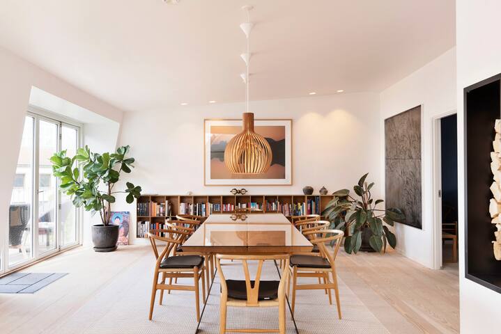 Dinesen Collection Signature Penthouse gallery image 2