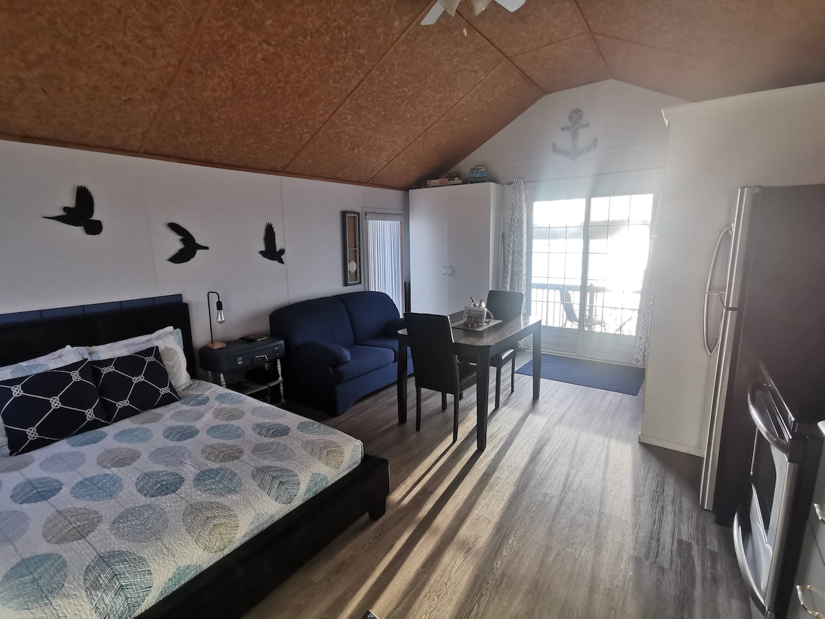 主客房设有双人床