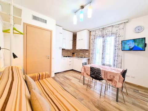 Proprietà Airbnb di successo: ROYAL SEA HOUSE - 2nd FLOOR SEA SIDE a Cefalù