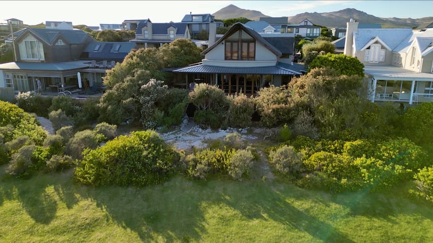 Misty Mornings gallery image 3