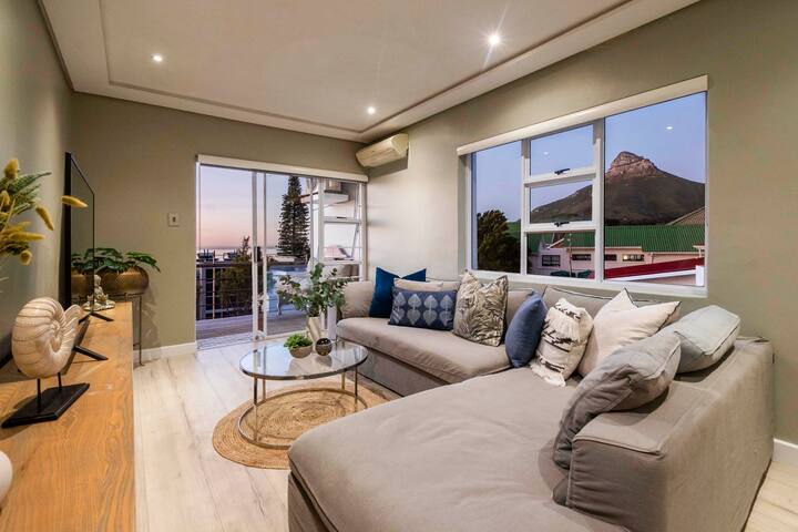 Boho-chic inspired Penthouse with magical views gallery image 5