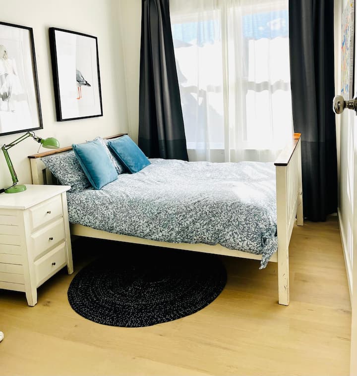 Dhoma e gjumit e tretë-Queen Bed