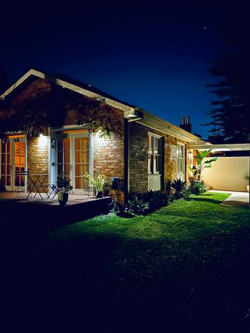 Freshwater Beach Family Oasis gallery image 2