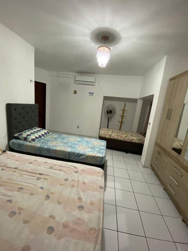 غرفة النوم 1