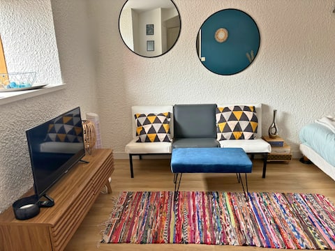 Propriété Airbnb réussie: Chez Ernest - Studio close to SNCF train station à Sud Gare
