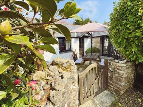 Ladydown Cottage at Hallagenna Cottages