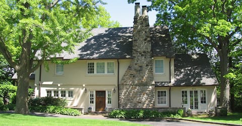 Luxury 5 Star Home with Amazing Water Views