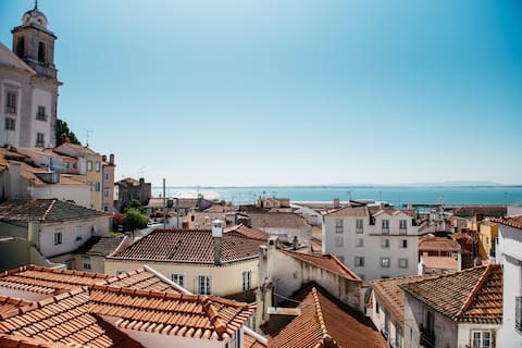 River View Portuguese Soul XXL Terrace Alfama 20p