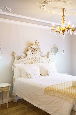 River view PortugueseSoul Large Terrace Alfama 19p gallery image 5