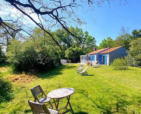 Family cottage on the countryside of the Vendée
