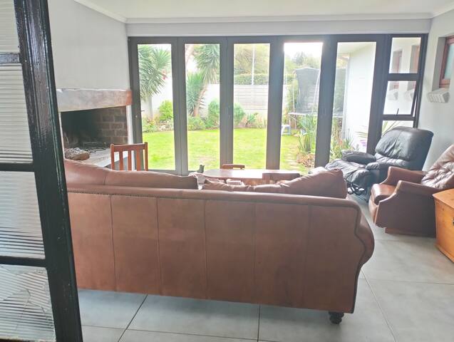 Central, comfortable, family home gallery image 3