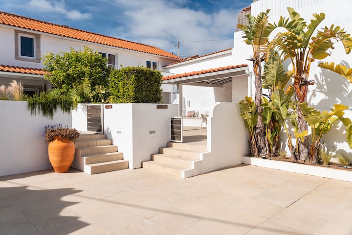 Complex of 3 Villas – Sea’Ya Family Surf Houses gallery image 2