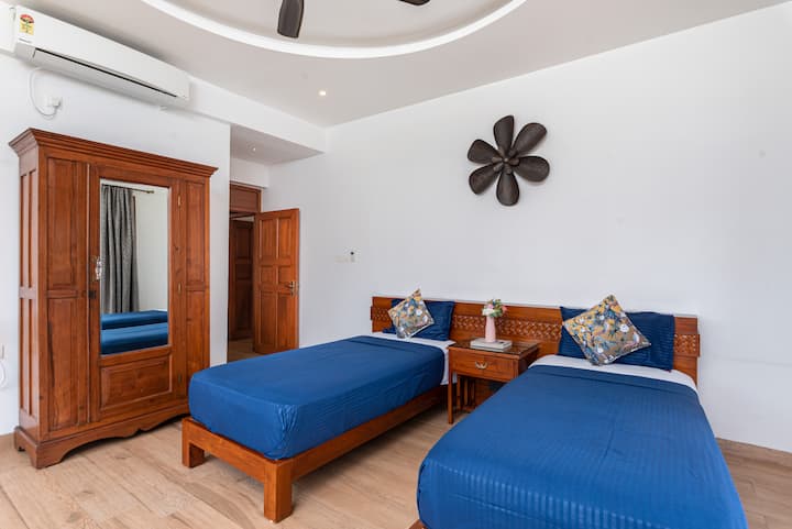 Bedroom 6