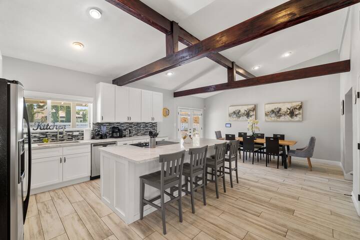 Dream 4BR/3.5BA! Spacious Lot w/ GIANT Pool! gallery image 2