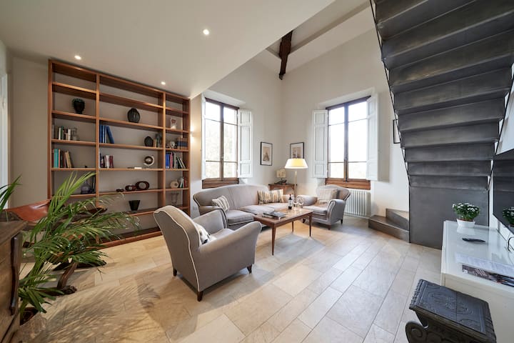 New, Bright and Luxury Apartment in Florence