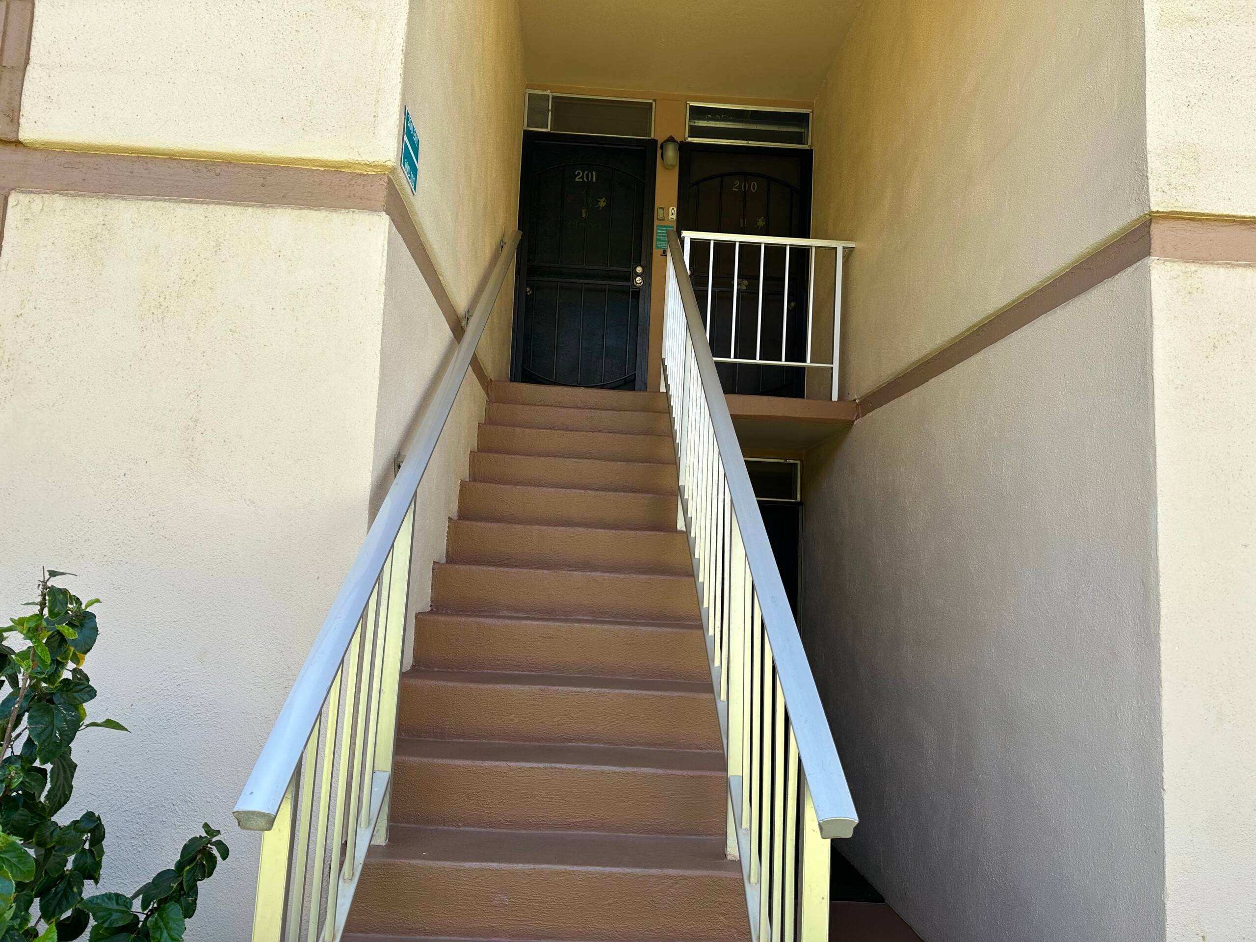 Condo in Kihei · ★4.88 · 1 bedroom · 3 beds · 1 private bath - Image 2