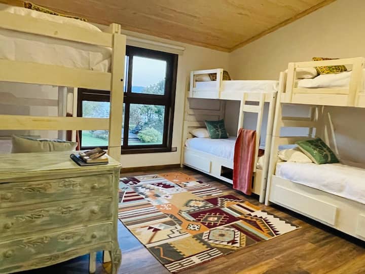 Sehemu ya sita/ chumba chenye staterooms 3. Ghorofa ya pili.