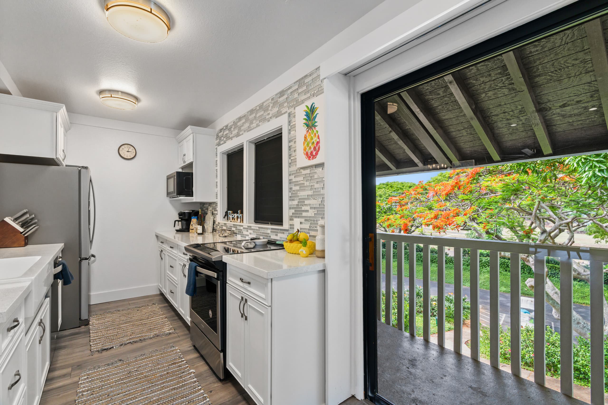 Kiahuna plantation 2BR partial ocean view with A/C - Photo 10