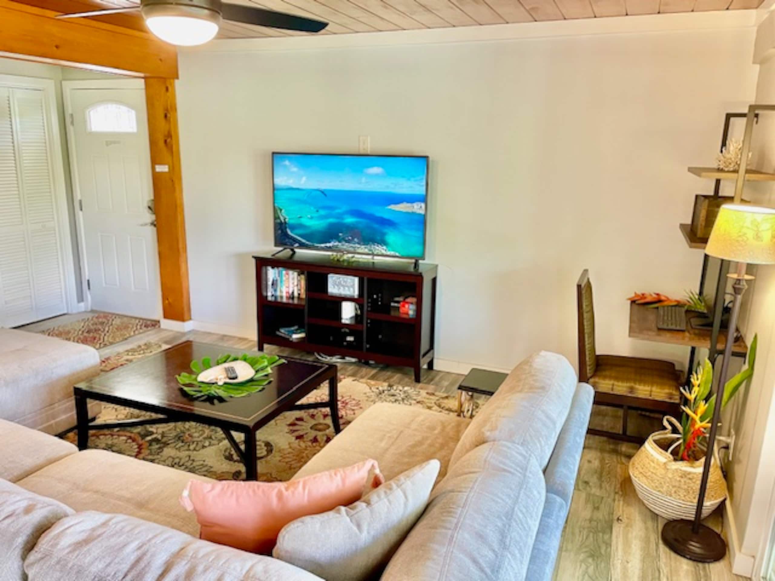 Home in Kihei · ★4.84 · 3 bedrooms · 4 beds · 2 baths - Image 2