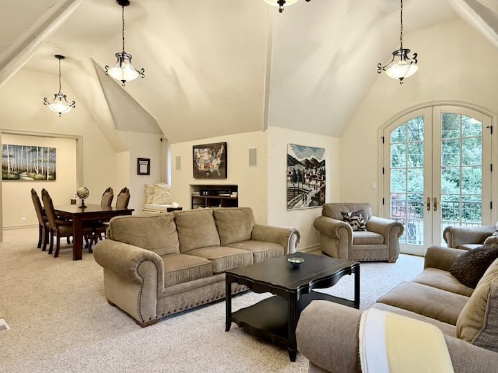 მისაღები ოთახი 2