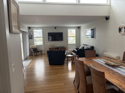 Top performing Airbnb: Shelly by the Beach in Glamorgan Spring Bay