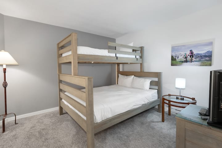 საძინებელი 3