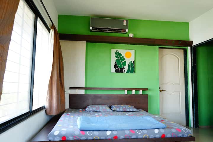 غرفة النوم 1