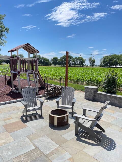 Backyard Farm house Retreat