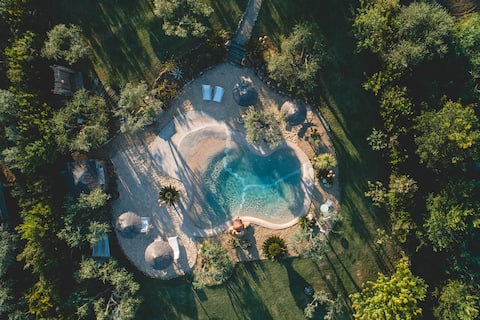 Villa in Chianti: Swimming Pool and Beach Bar