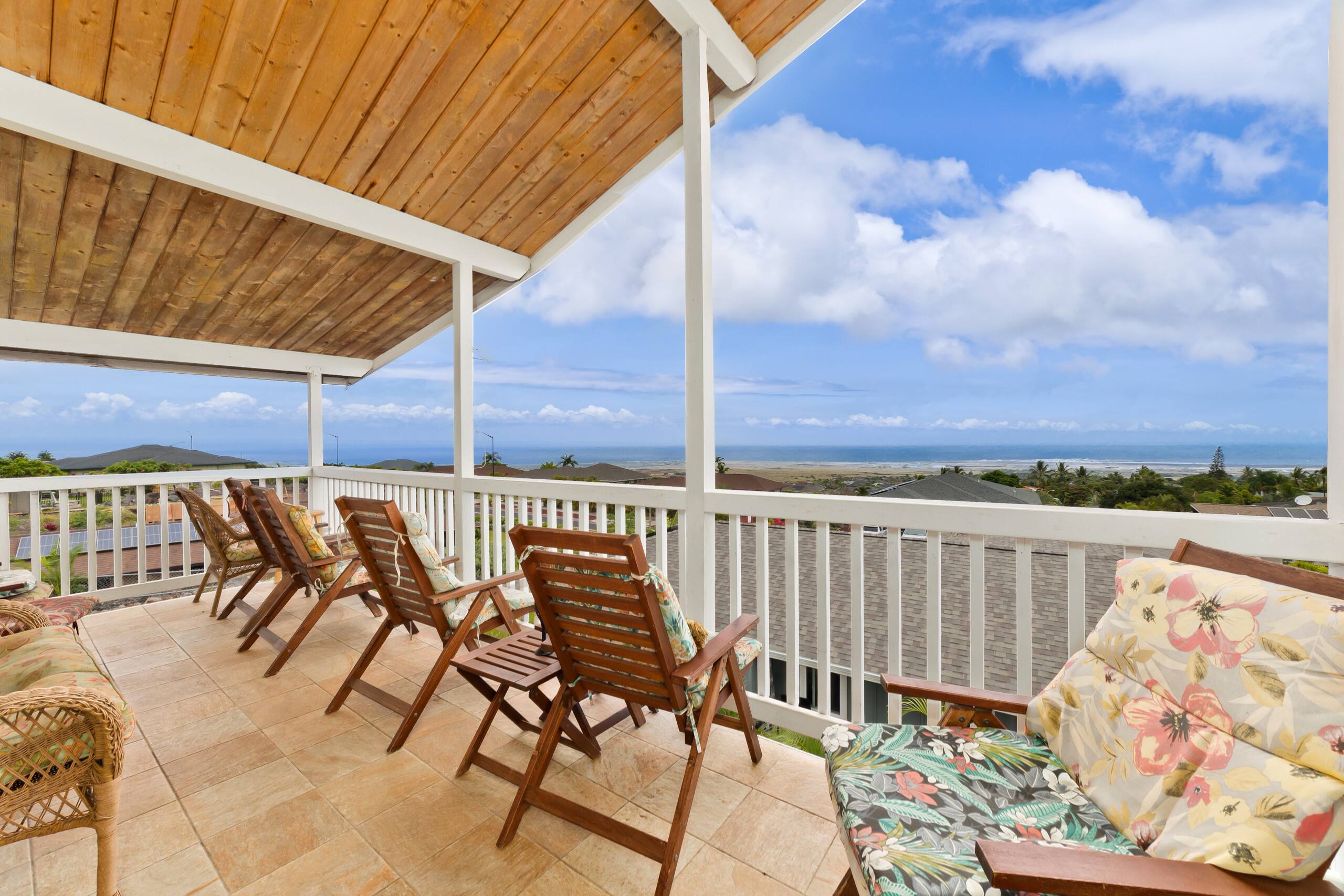 Home in Kailua-Kona · ★4.93 · 5 bedrooms · 8 beds · 3 shared baths - Image 35