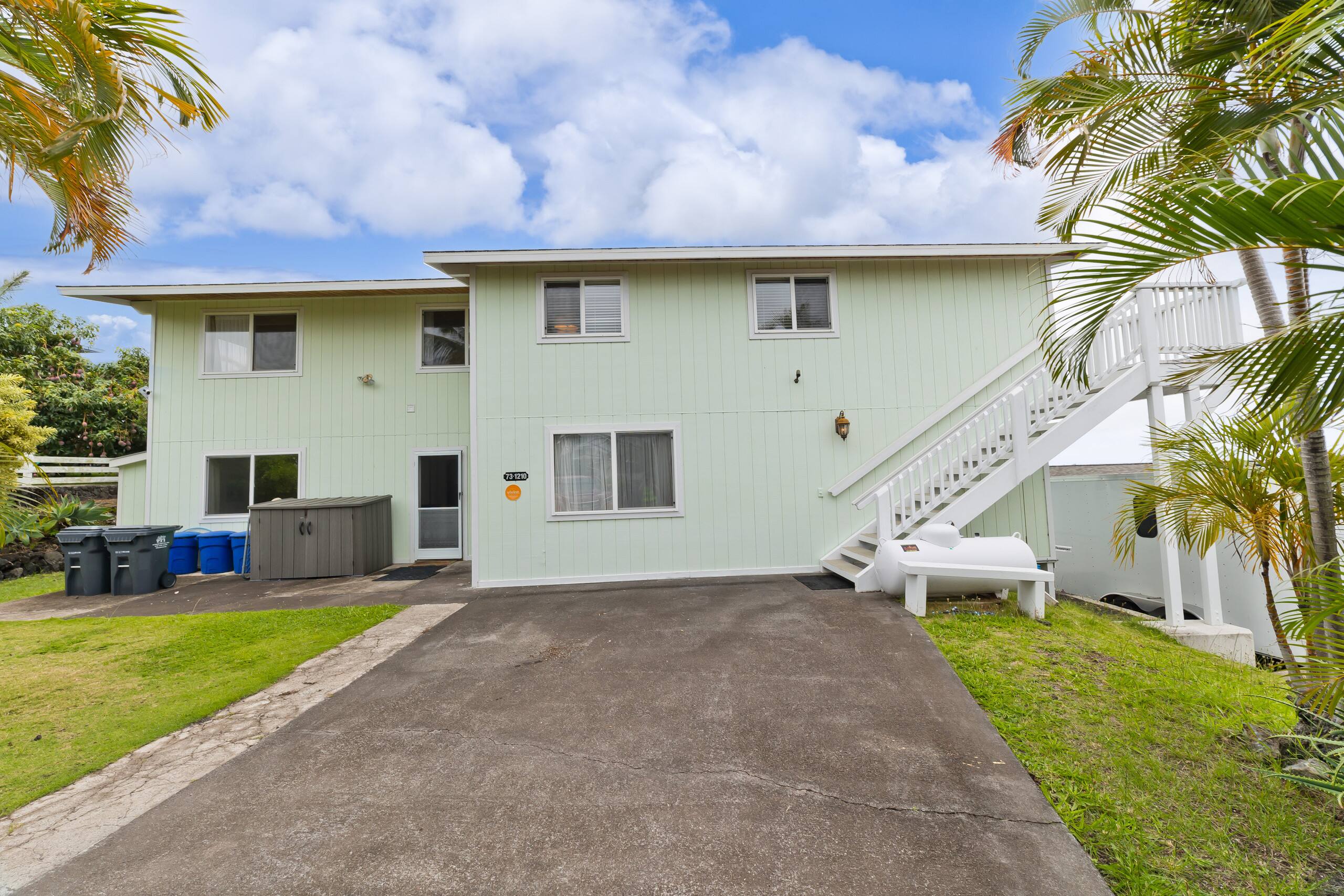 Home in Kailua-Kona · ★4.93 · 5 bedrooms · 8 beds · 3 shared baths - Image 48