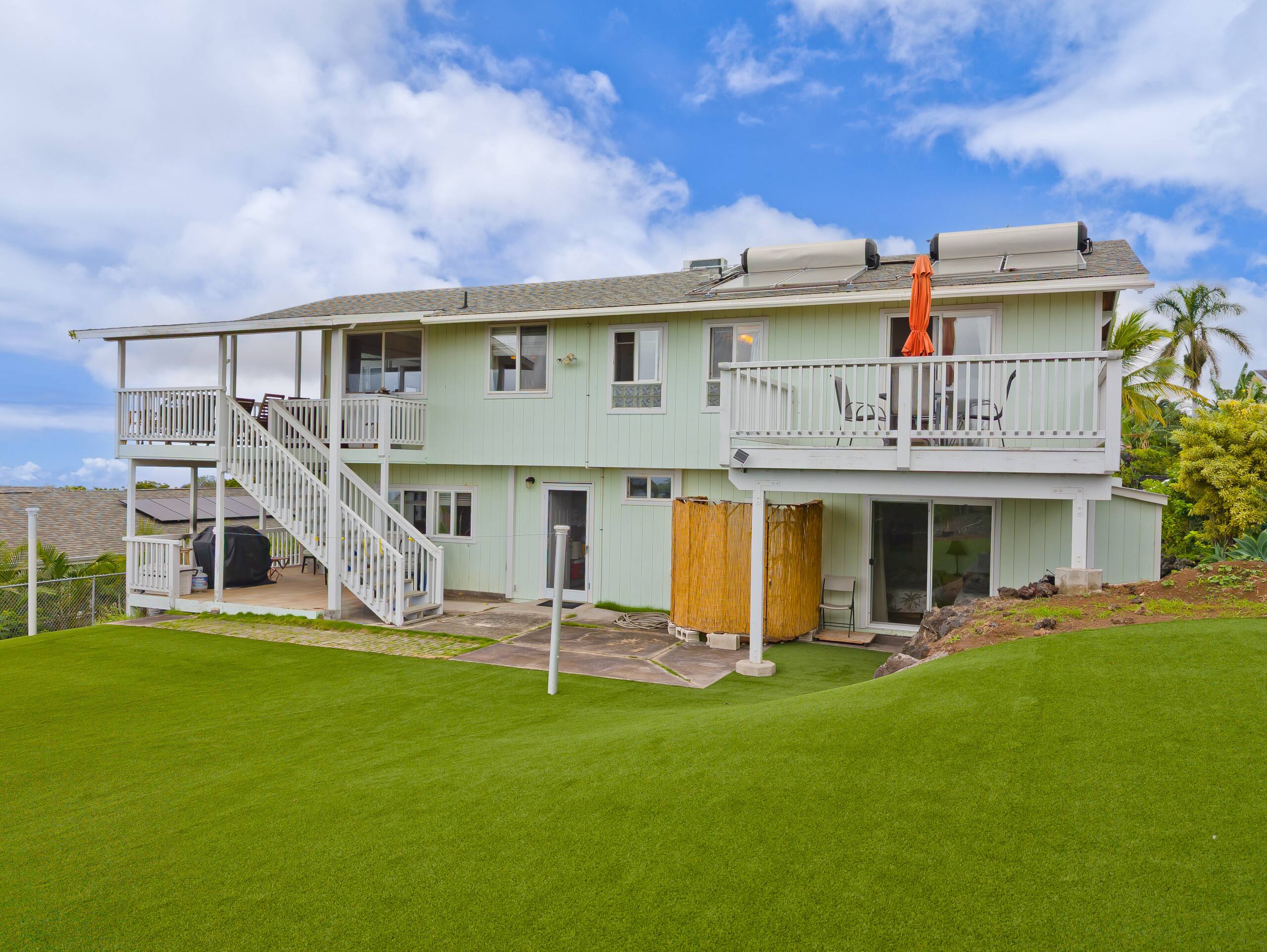 Home in Kailua-Kona · ★4.93 · 5 bedrooms · 8 beds · 3 shared baths - Image 42