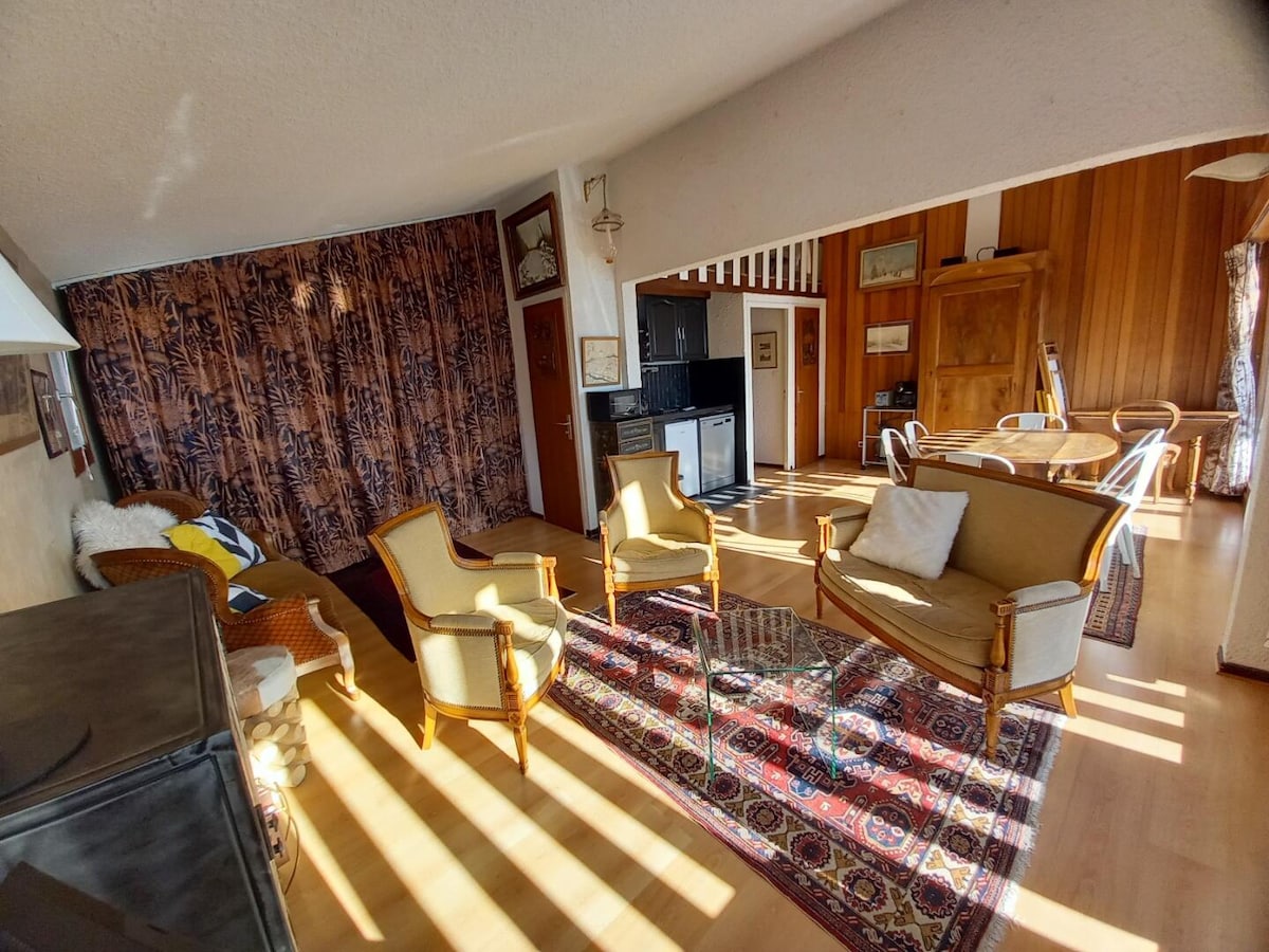 Propriété Airbnb réussie: Ski-in/out apartment with breathtaking views à Auris