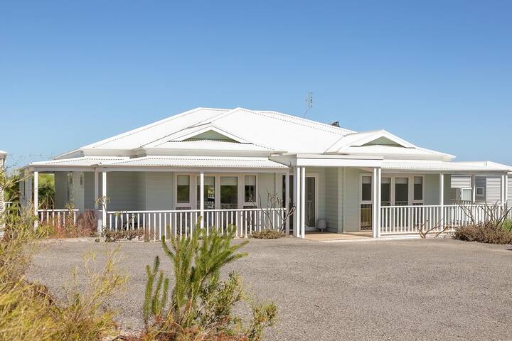 Stunning Lookout Lancelin gallery image 4