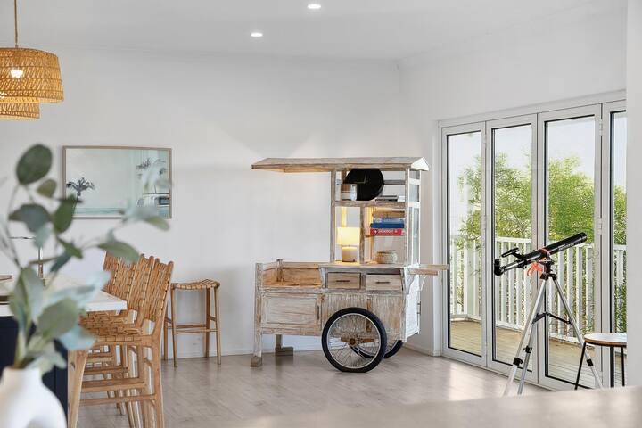 Stunning Lookout Lancelin gallery image 2