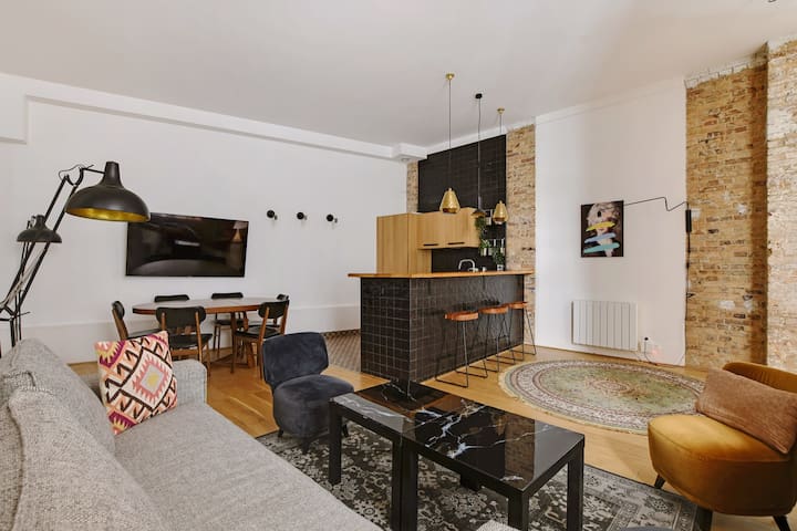 Pick A Flat managed Airbnb listing 1