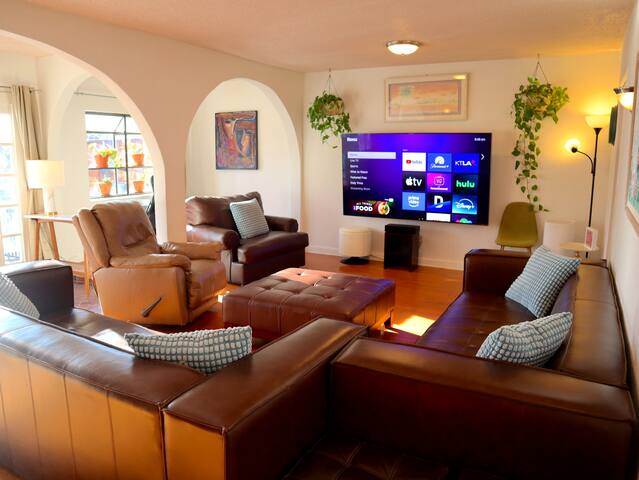 Private Heated Salt Pool • 4BR/2BA Great Location gallery image 5