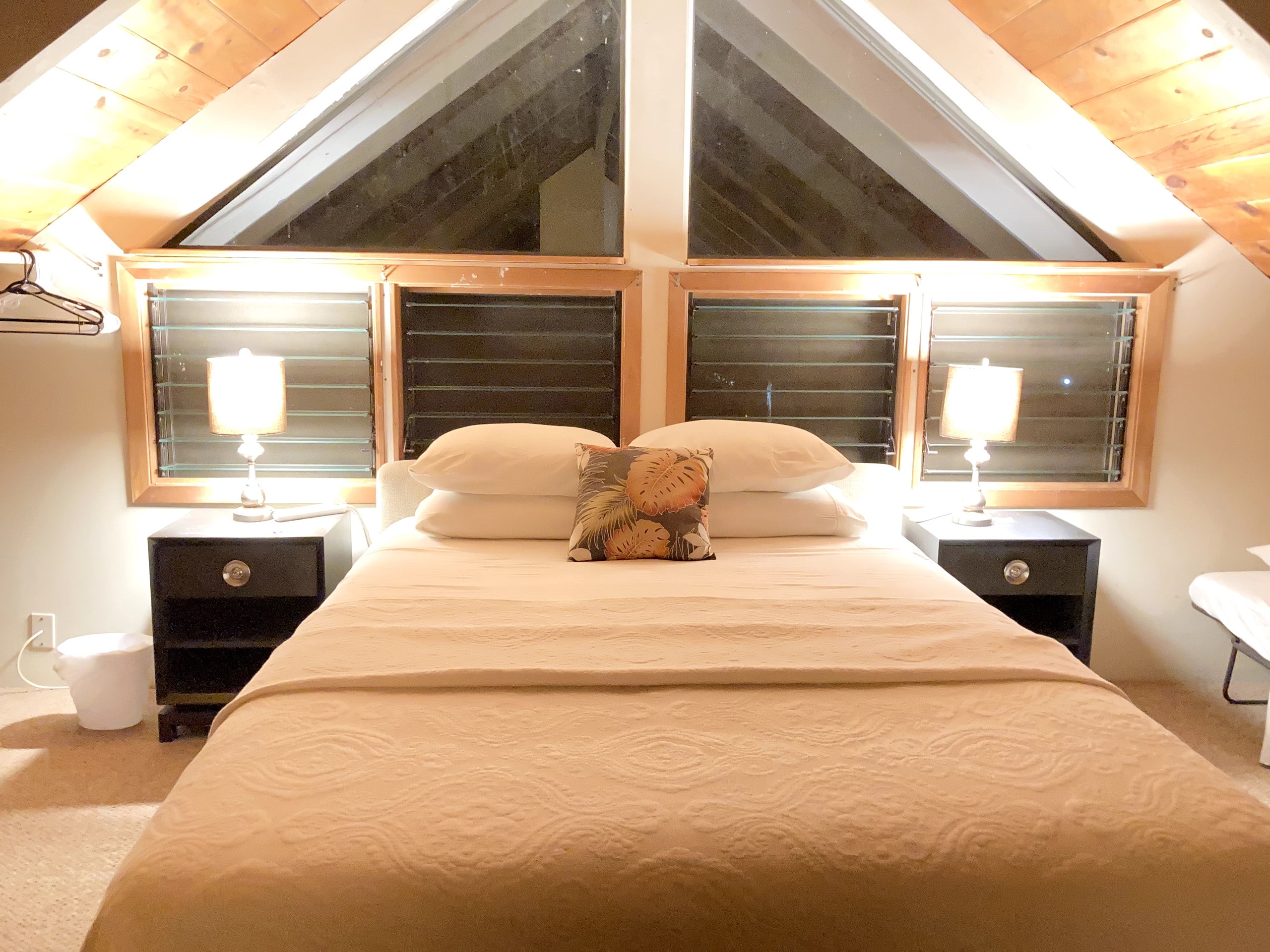 Home in Keaau · ★4.96 · 2 bedrooms · 3 beds · 1 private bath - Image 2