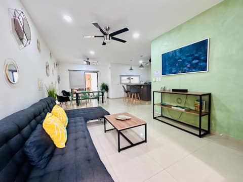 Successful Airbnb property: Beautiful MARE House in Residencial Floresta in Fraccionamiento Floresta Residencial