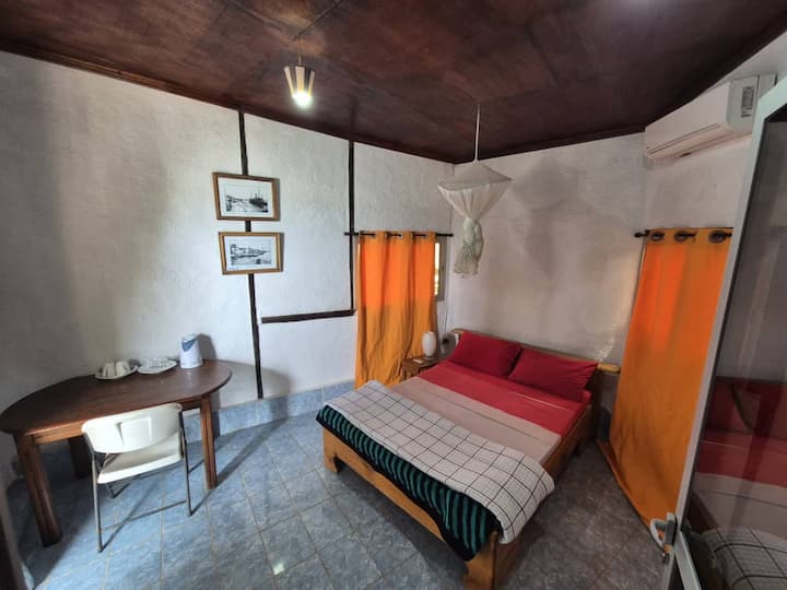 Studio Au Bord Du Fleuve. - Senegal