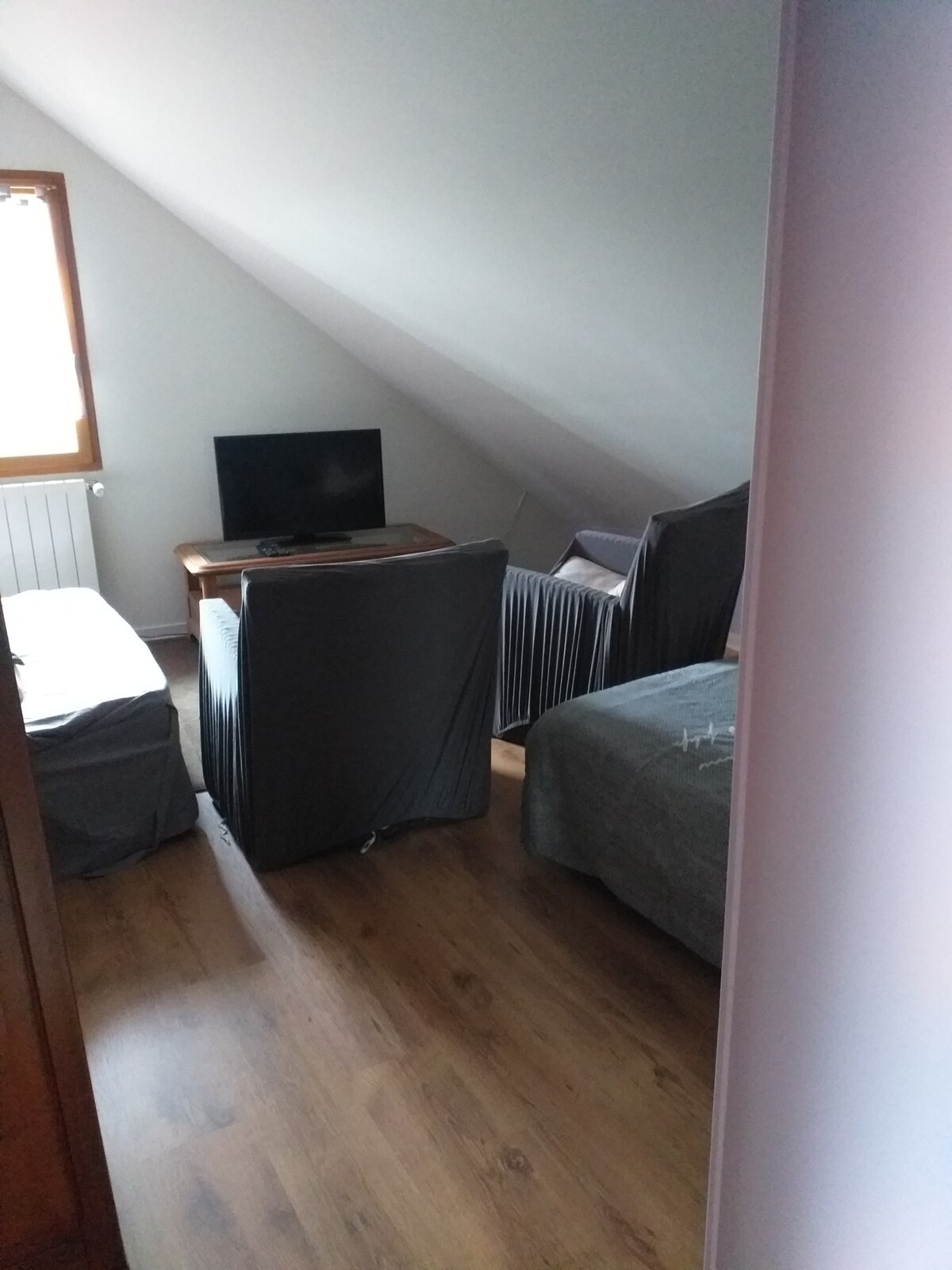 Საძინებელი 1: მოსასვენებელი სივრცე