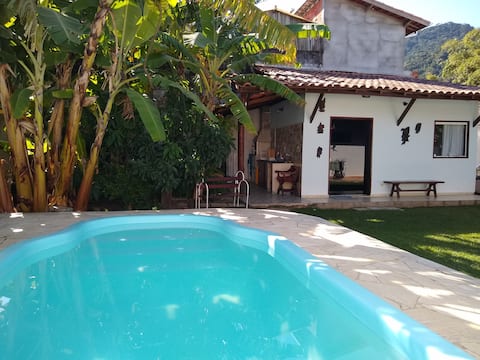 Top Airbnb: Chalet with pool em São Sebastião