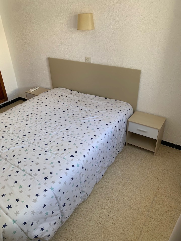 غرفة النوم 2