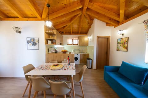 Successful Airbnb property: Peaceful Two-Bedroom Apartment with Private Pool in Maine