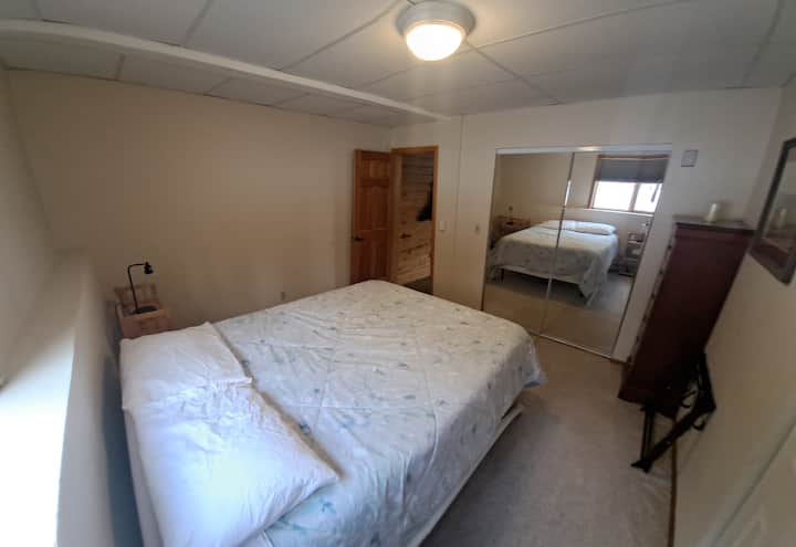 საძინებელი 1